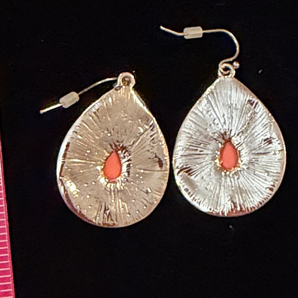 Colorful Teardrop Earrings - Picture 4 of 4